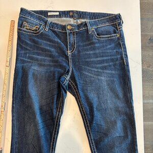 Kut from the Kloth, ankle skinny, size 16.